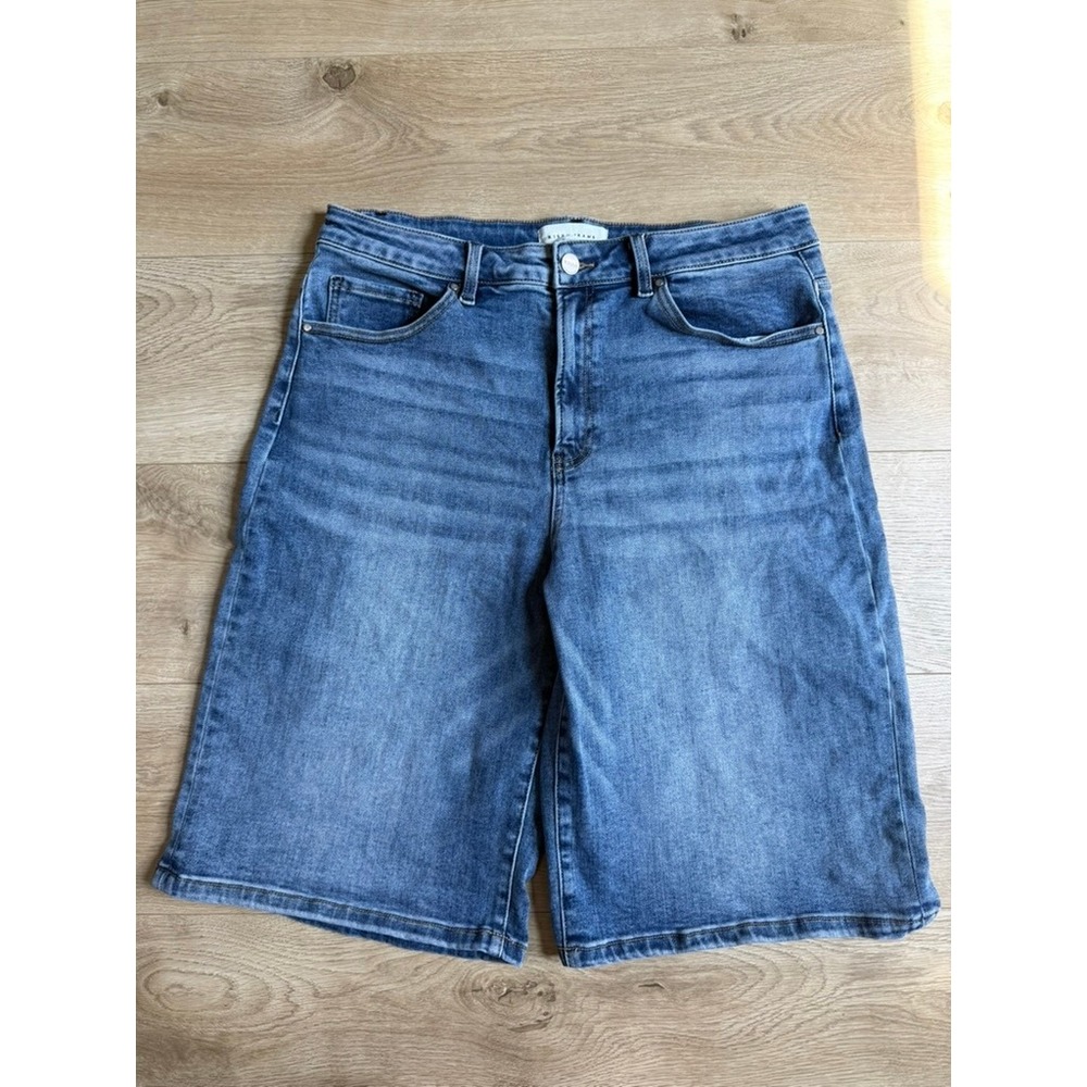 Risen Jeans Los Angeles Medium Wash Wide Leg Denim Bermuda Shorts Size XL